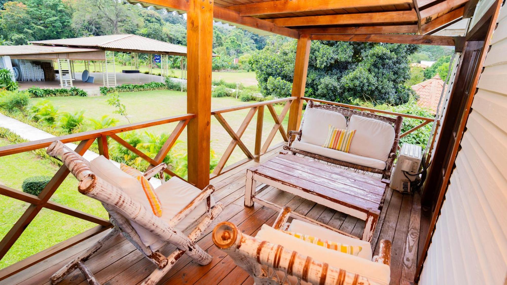 Guacamayos Hotel Bonao Buitenkant foto