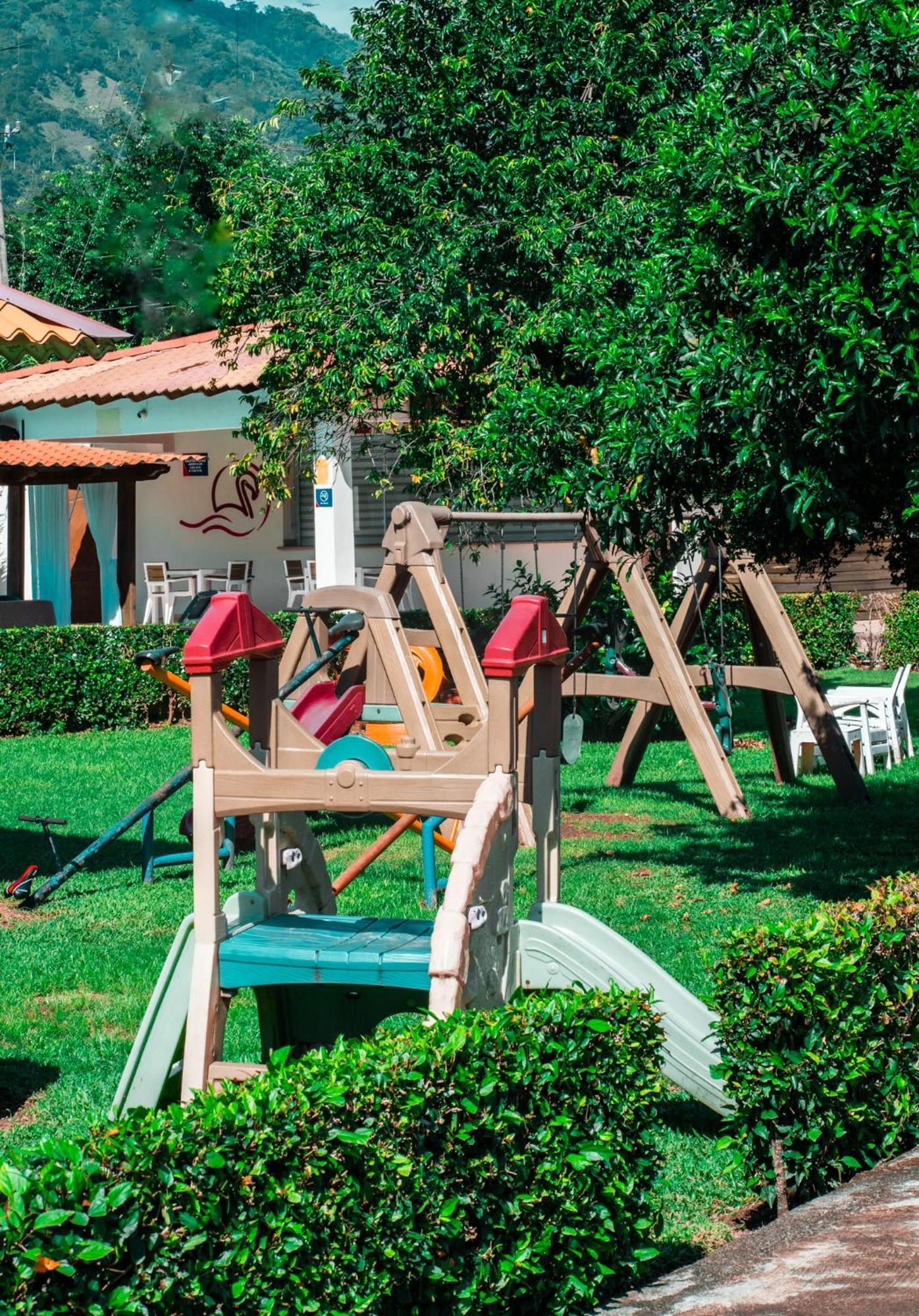 Guacamayos Hotel Bonao Buitenkant foto